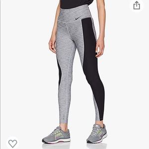 Nike Women's Power Legendary Colorblocked Leggings